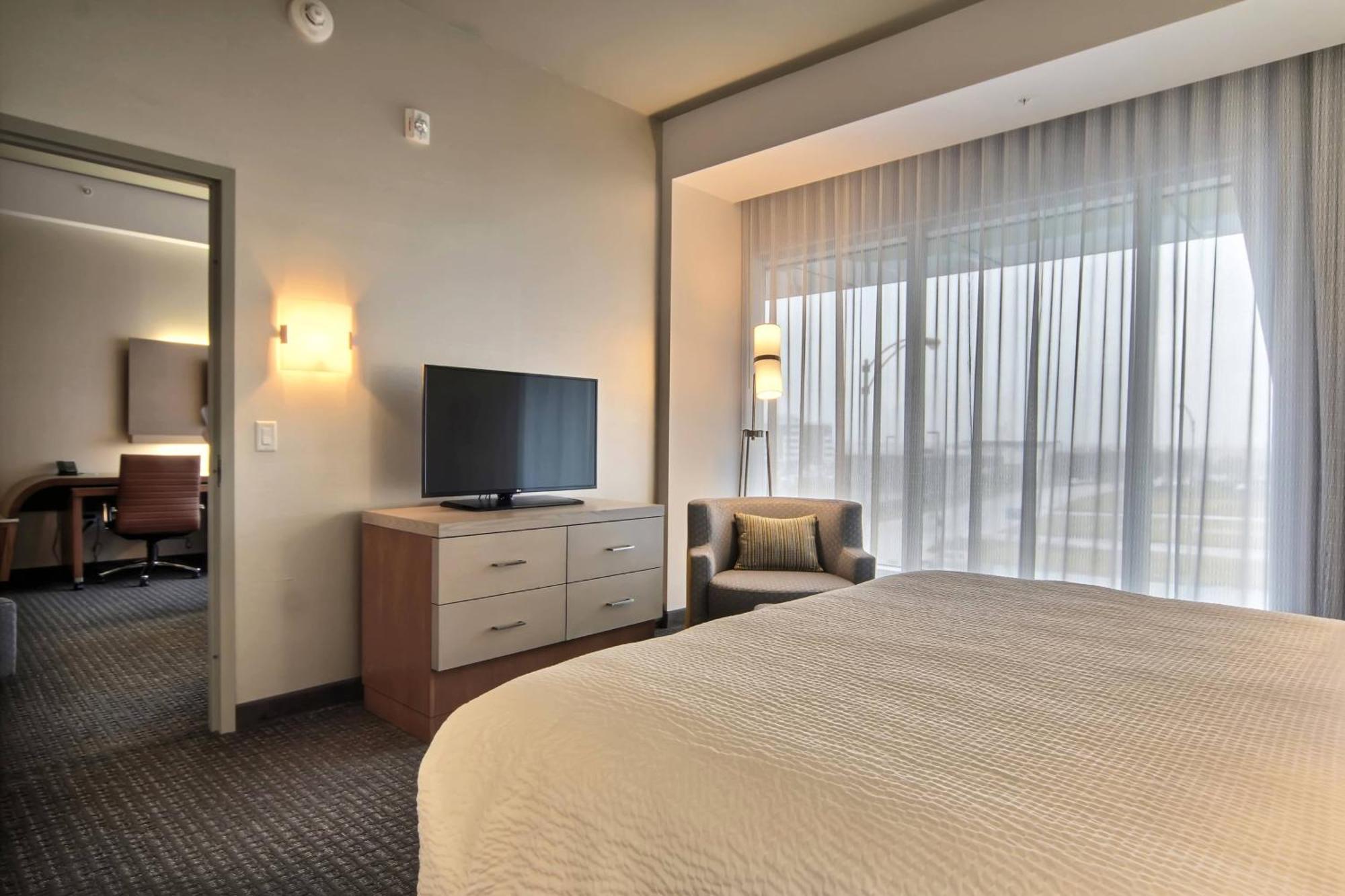 Courtyard By Marriott Québec Exterior foto